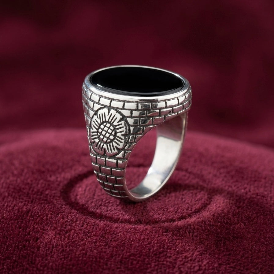 Hand Made Dark Red Agate Sterling Silver Ring – Natural Surkh Aqeeq Statement Signet