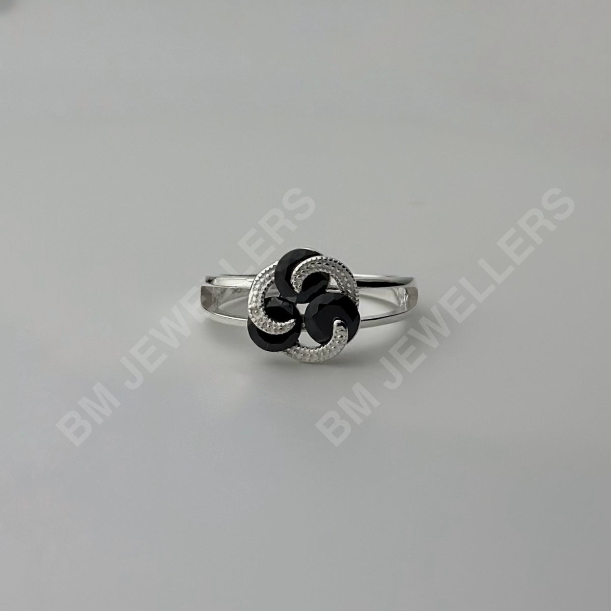 "The Triple Knot Split Shank" Rings - BM Jewellers