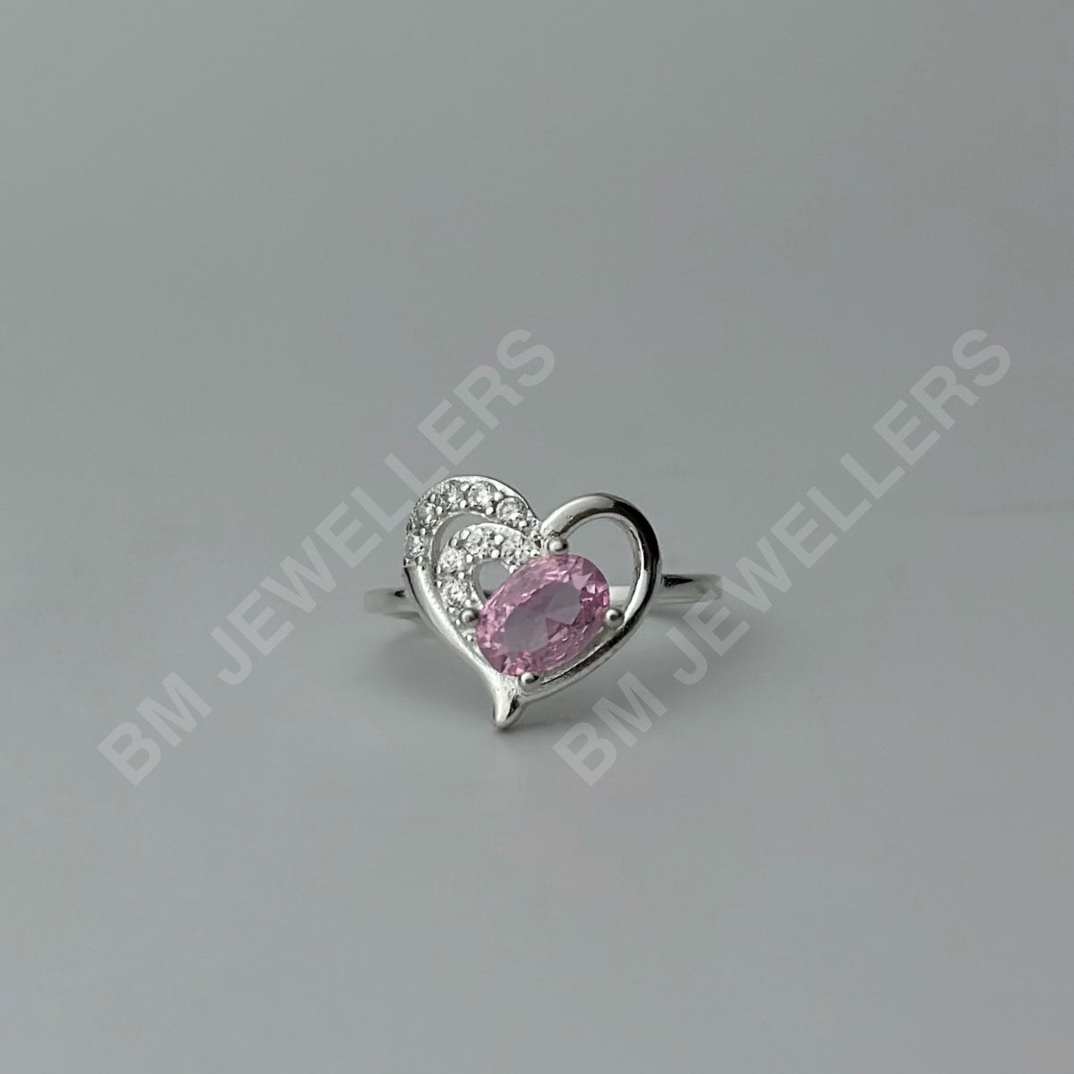 "The Pink Heart" Oval Pink Sapphire - BM Jewellers