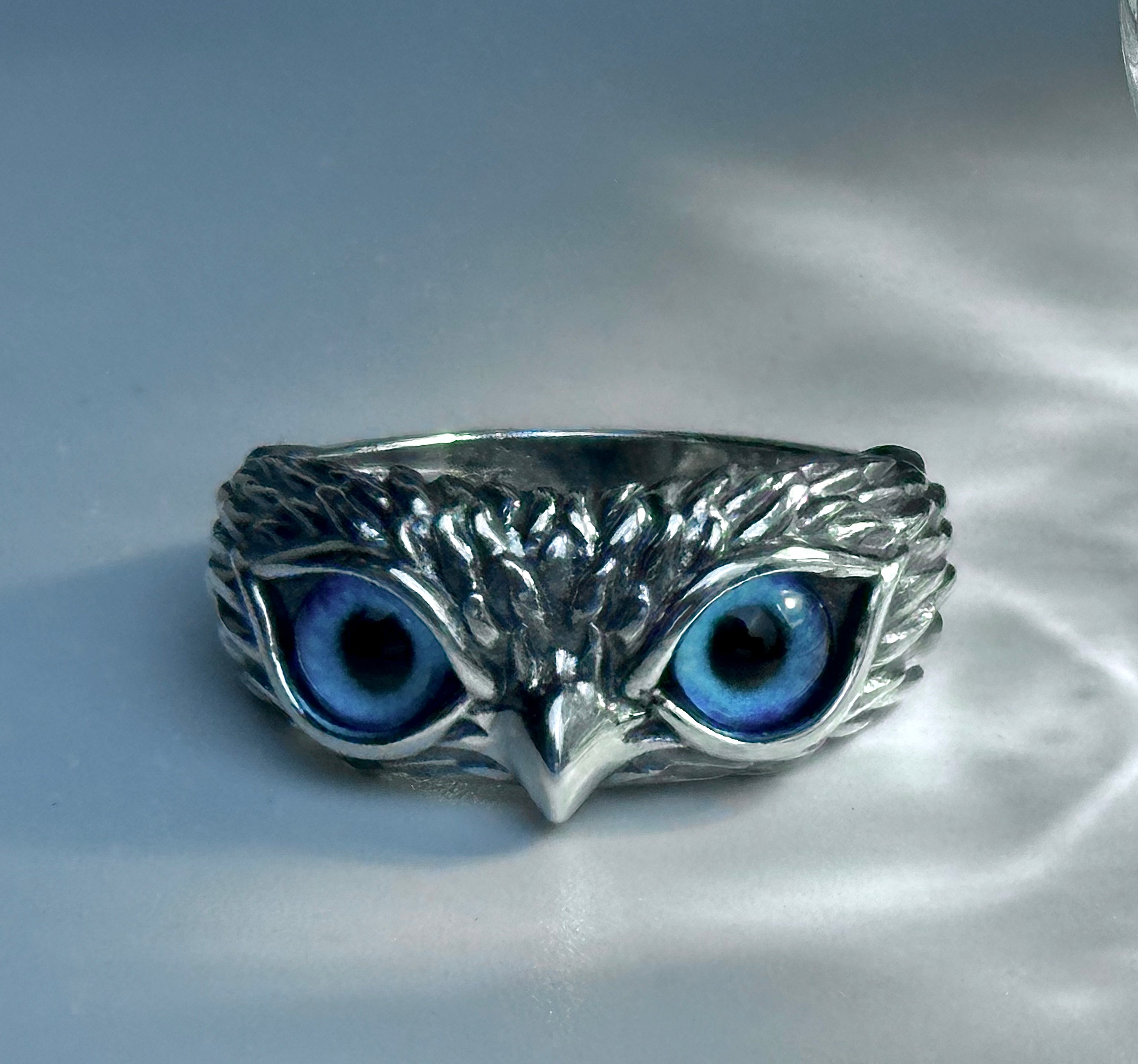 925 Sterling Silver Owl Ring with Synthetic Blue Agate Eyes