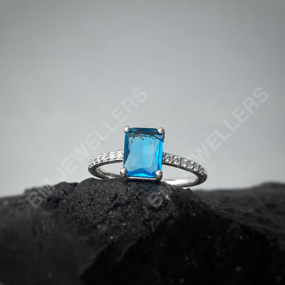 "The Radiant Blue Solitaire Pavé" Stone Ring - BM Jewellers