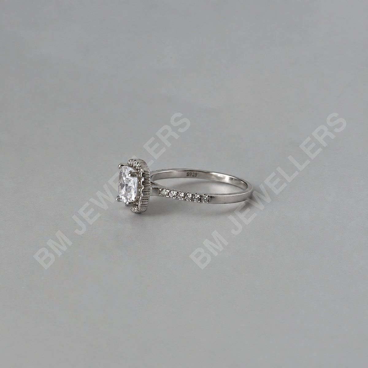 "The Cushion Halo Pavé Solitaire" Ring - BM Jewellers