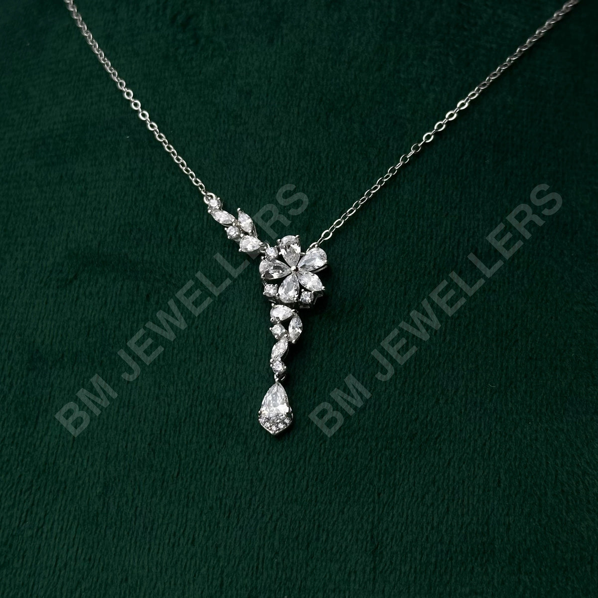 The Jasmine Flower Pear Drop Set By BM Jewellers